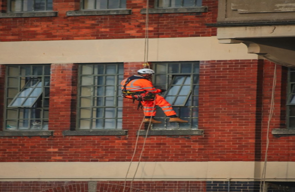 Rope Access Safety: Essential Practices Every Technician Must Know